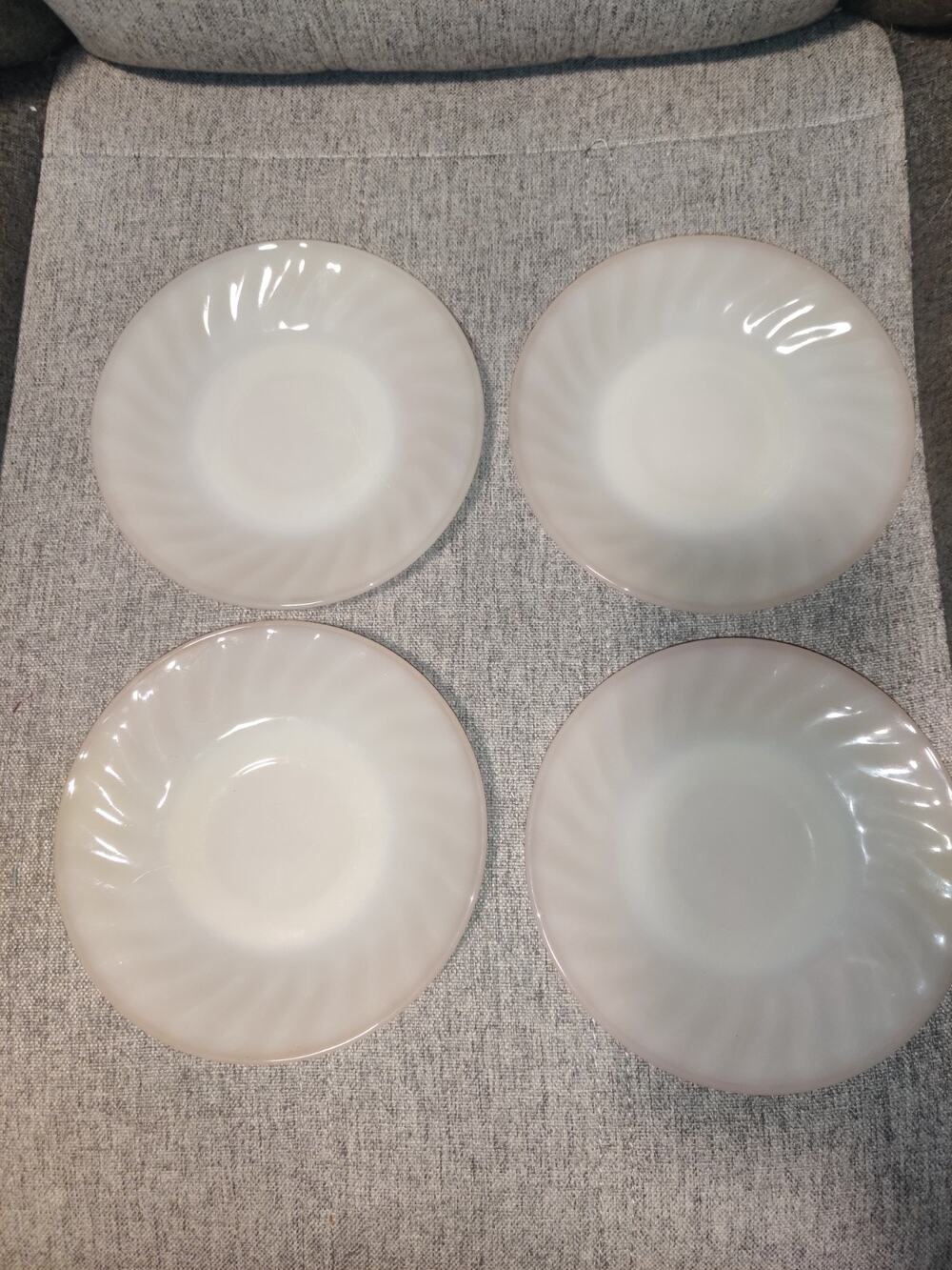 Set of 4 FIRE KING Pink Swirl 6" Saucer/Dessert Plates